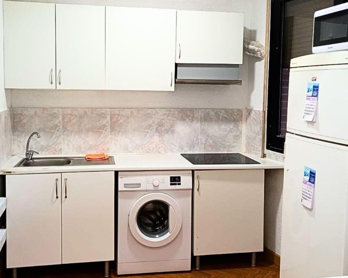 Hostel Pepe Viajes มาดริด ภายนอก รูปภาพ