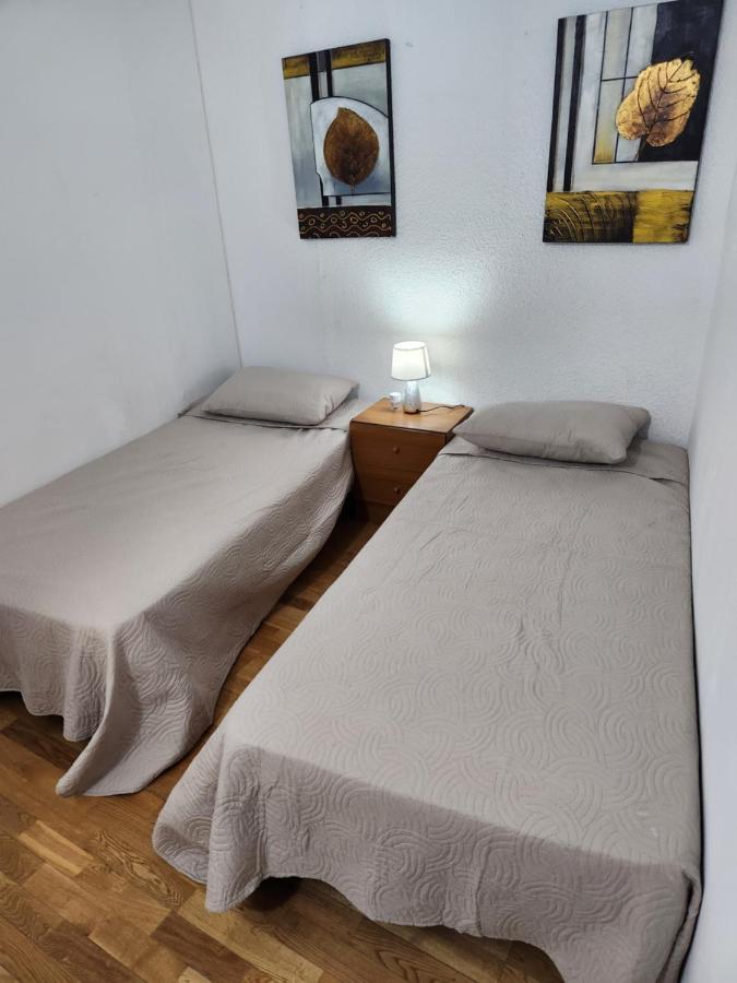 Hostel Pepe Viajes มาดริด ภายนอก รูปภาพ
